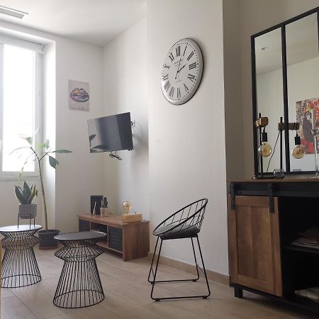 شقة مارسيليا  في 60M² Avec Vue Sur Le Vieux Port... المظهر الخارجي الصورة